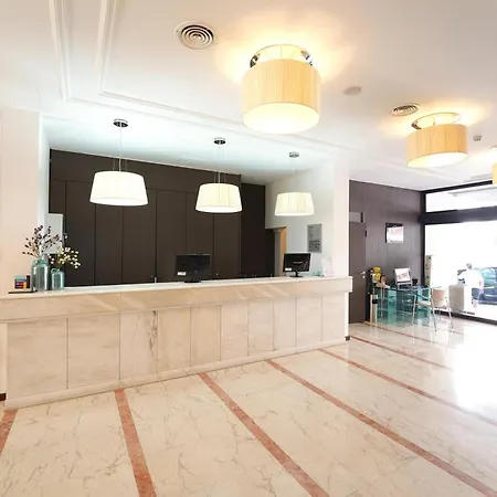 Apart Otel Legendary