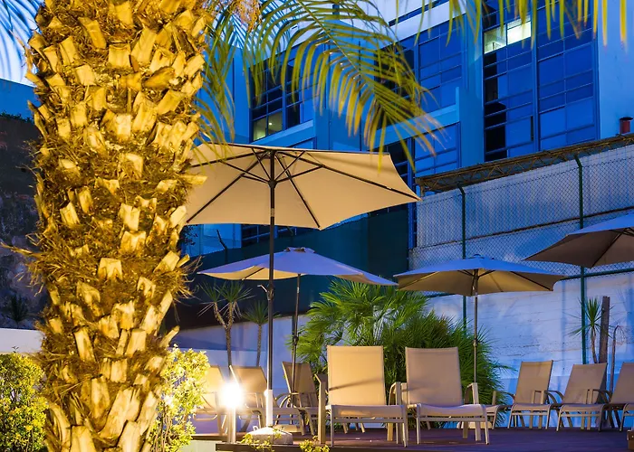 Lejlighedshotel Legendary 4*