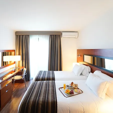 Apart-hotel Legendary 4*