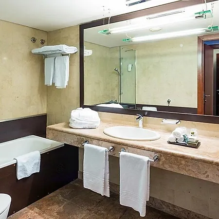 Legendary Aparthotel 4*