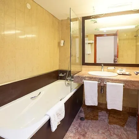 Aparthotel Legendary